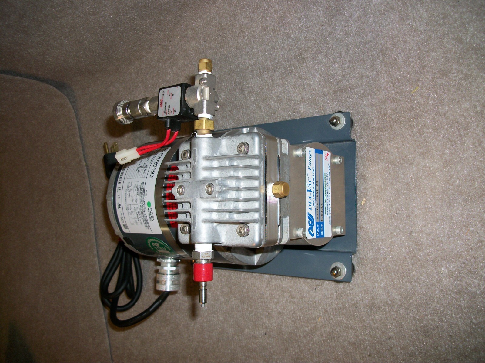Picture 4 of 8