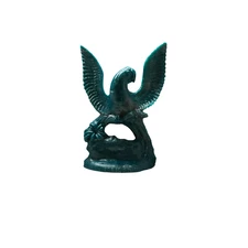 2023 Universal Studios Parrot of Mardi Gras Wax Figure Mold-A-Rama Collection