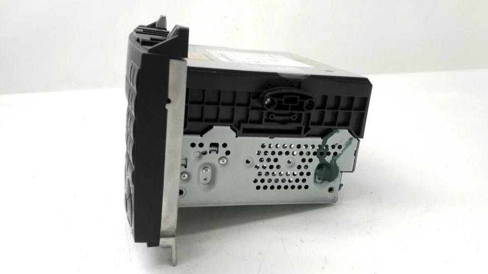 MERCEDES A CLASS (W169) 2008-2012 Radio Autoradio A1699061600 - Bild 2 von 4