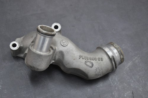 Anschlussstutzen BMW 5er E60 E61 M5 6er E63 M6 Flansch Kühlwasser Ventil 7833989