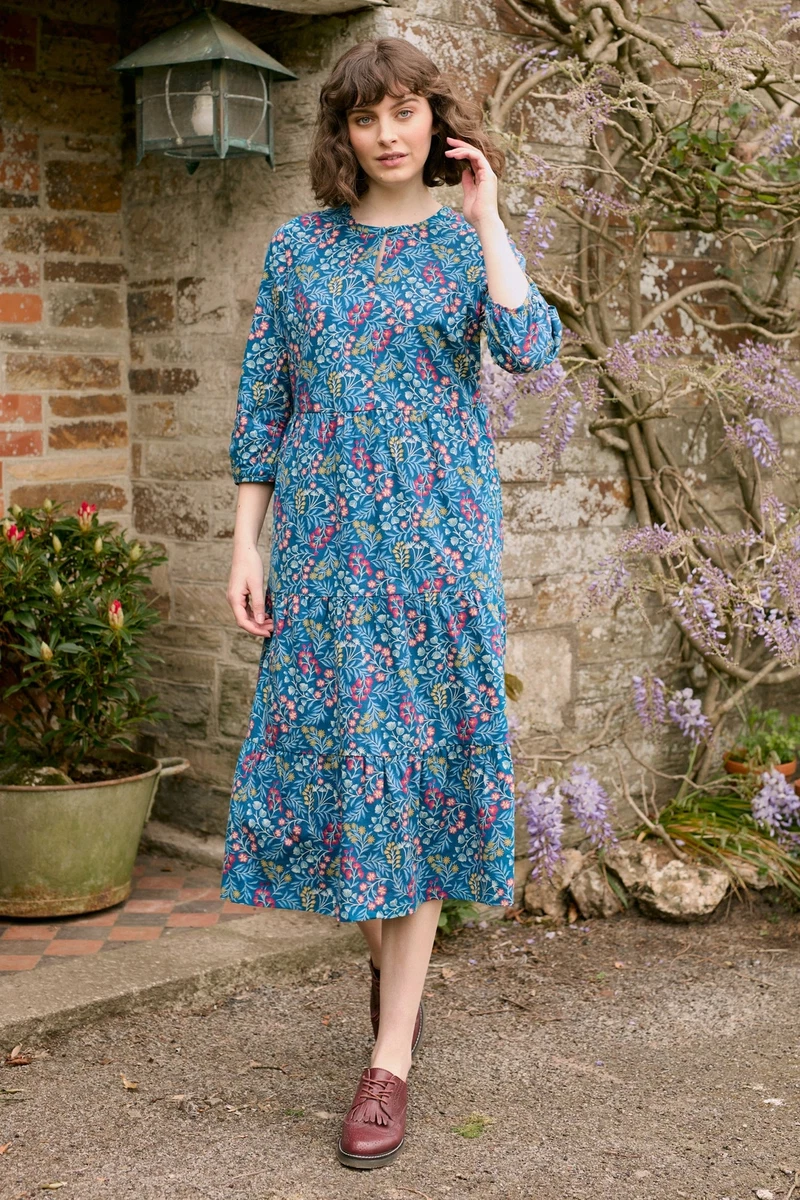 Midi dress sale petite size