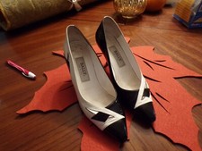 VTG Bally Made in Italy Black and White Pumps Size 8