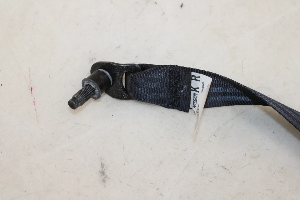 Cinturón de seguridad delantero derecho Nissan Juke Nismo RS 2013-2017 negro OEM MR51 Foto 3 de 4