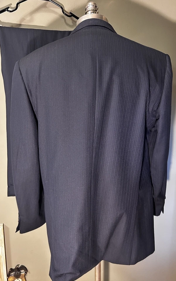 Brioni Nomentano Blue Escorial Wool 2 Pc Suit 44R Luxury Pleated Cuffed 38x29 - Image 2 of 4