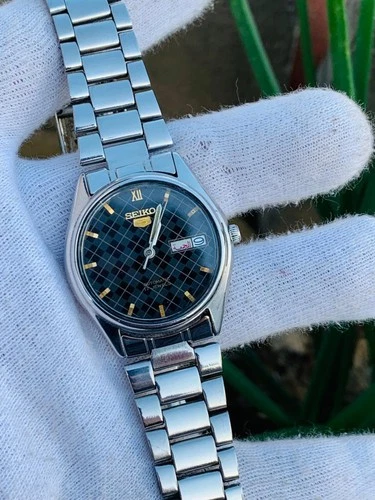 Seiko 5 vintage 17 jewels Automatic 6309-610A Day/Date Stainless steel Water