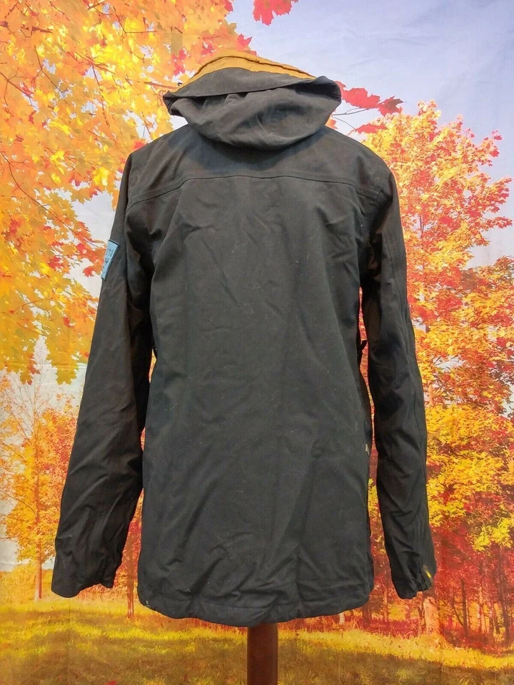 Genuine Bonfire Outerwear blue nylon polyester Jacket. UK men's size Small - Image 2 of 4