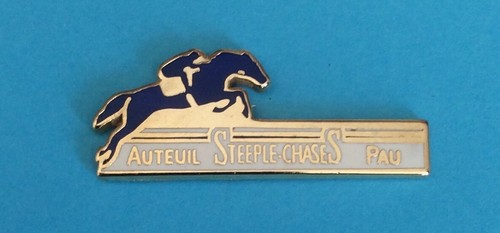 Pin's Rare Hippodrome Auteuil Paris – Sport Cheval – Trot – Hippisme – Collection France