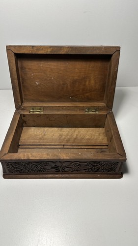 Antique Hand Carved Indian Wooden Trinket Box 21cm x 12.5cm x 7cm - Picture 7 of 17