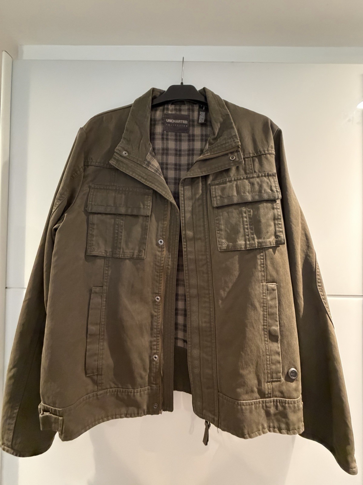 Uncharted 4 A Thief’s End Official Nathan Drake Jacket Extremely Rare Brand New