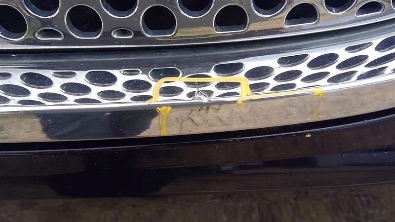 Grille Denali Upper Fits 07-14 YUKON 365416 — 第 4/4 张图片