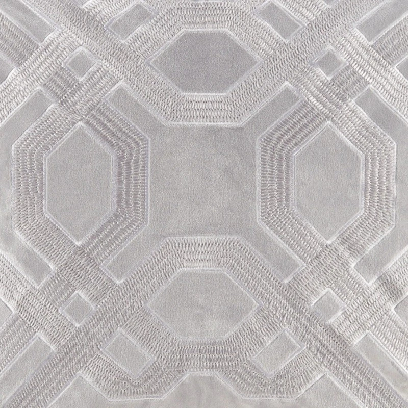 Almohada decorativa Croscill Classics Biron 18" x 18" plateada Foto 2 de 4