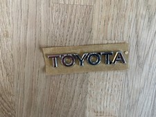 TOYOTA BADGE
