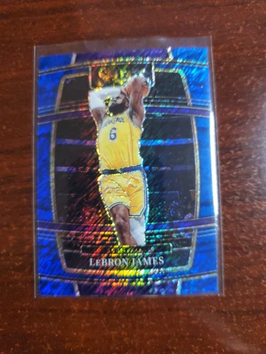 Lebron James 2021-22 Select Blue Shimmer Prizm Los Angeles Lakers 