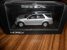 Selten 1/43 Norev Cadillac SRX 4x4 2004 Silber