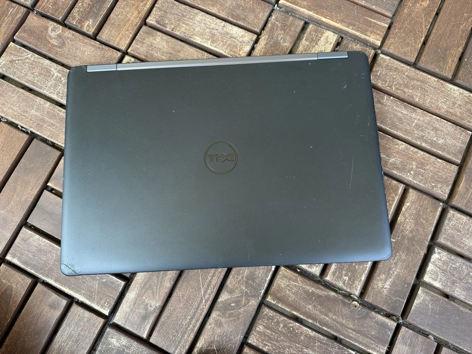 Dell Latitude E5550 · i5-5300U · 8GB · 256GB, Foto 2 von 5