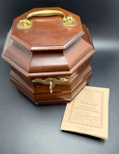 Colonial Williamsburg Virginia Metalcrafters Restoration Tea Caddy  Key Included