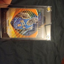 russell westbrook brilliance yellow and orange wave   no.18 32/75 prizm