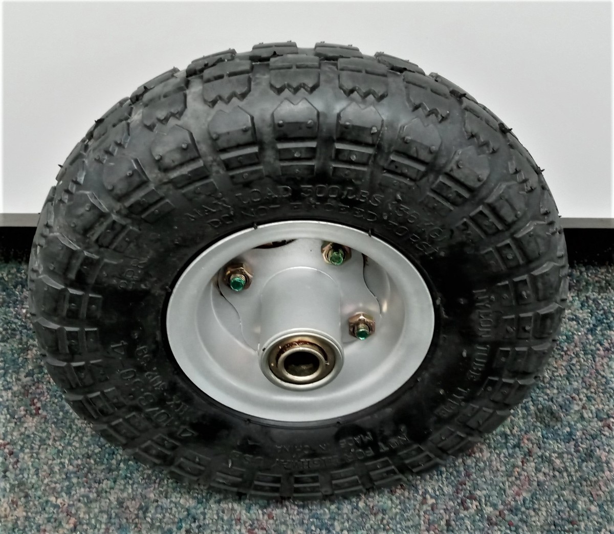 Ruota Pneumatica 10x3 Pollici Con Asse 5/8 - Per Carriole, Carrelli Manuali, Camioncini Giocattolo