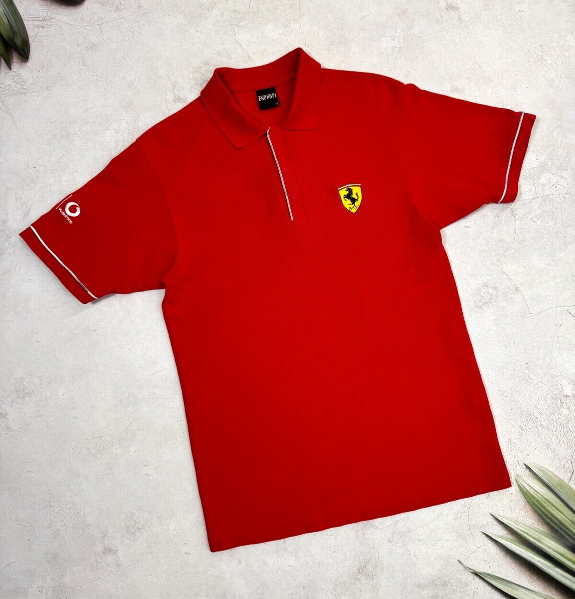 2000 Ferrari & Vodafone Polo T-Shirt Racing Formula1 Team 2000 Ferrari & Vodafone Polo T-Shirt Racing Formula1 Team