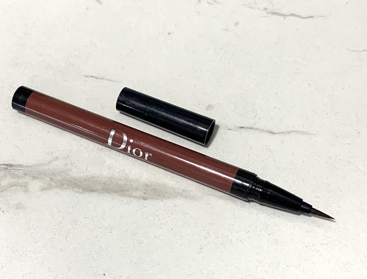 Dior~Diorshow On Stage Liner Intense Color Felt Tip 676 Satin Rust