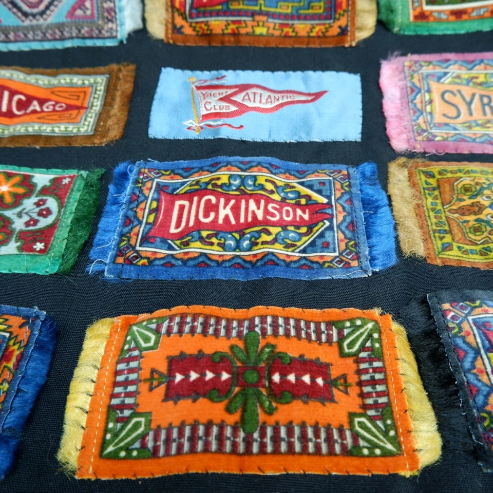 Funda Cornell Publicidad Almohada Universitaria Hecha a Mano De Colección Foto 3 de 4