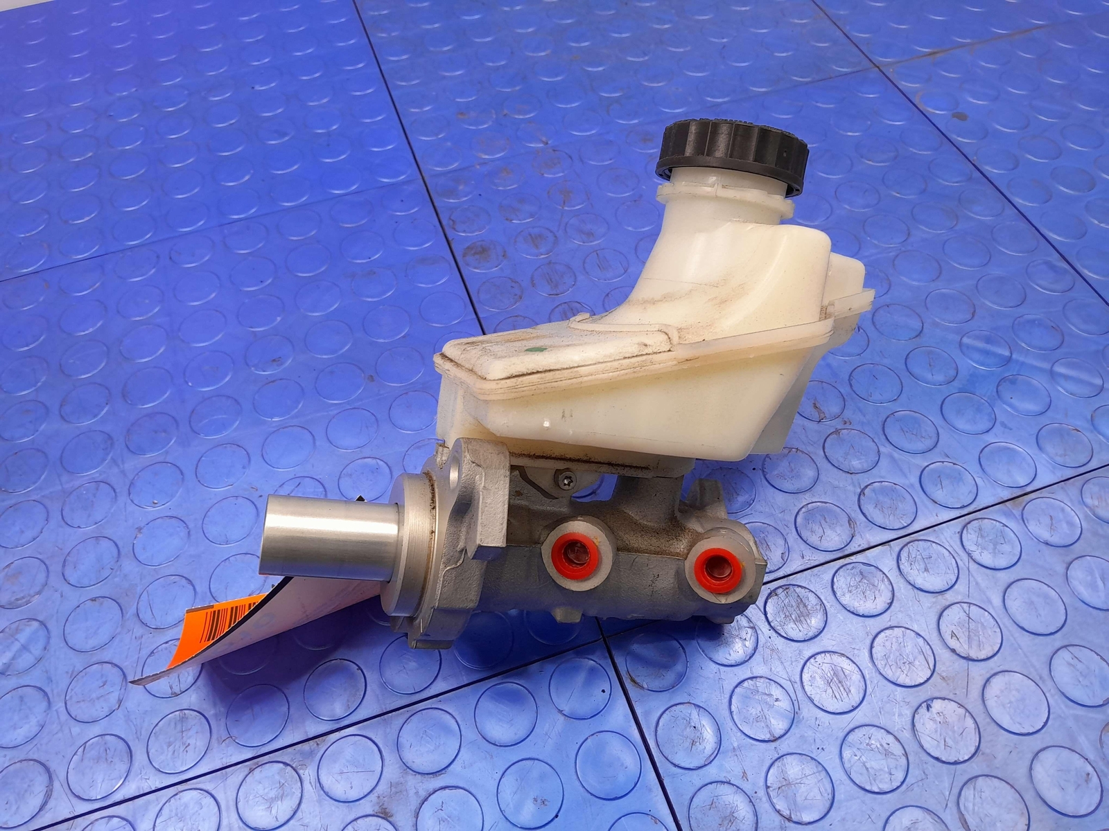 14-24 MAserati Ghibli RWD Brake Master Cylinder Assembly Genuine OEM 673002714