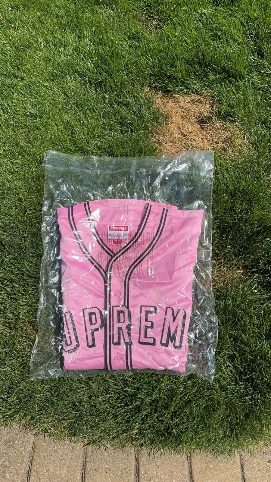 Maillot de baseball Supreme Mitchel and Ness rose satin taille grande