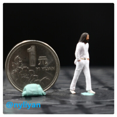 1/43 1/64 1/87 Miniature Long Beard Man Scene Props Figures For Cars Vehicles