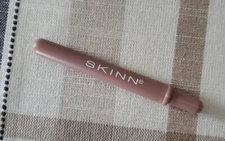Skinn Cosmetics Scientific Color Lip Brush Brand New
