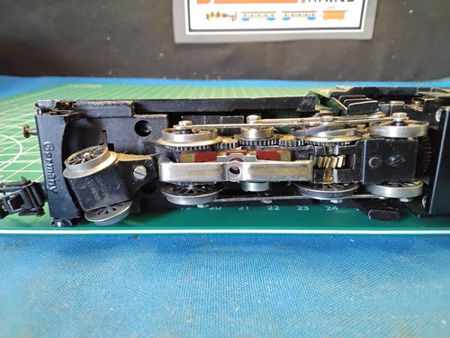 Marklin HO Scale 3015 Crocodile Electric Locomotive 3-Rail W/ Box - Picture 7 of 11