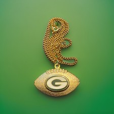 1996 Aminco NFL Green Bay Packers Enamel Football Pendant Charm Nexklace 18