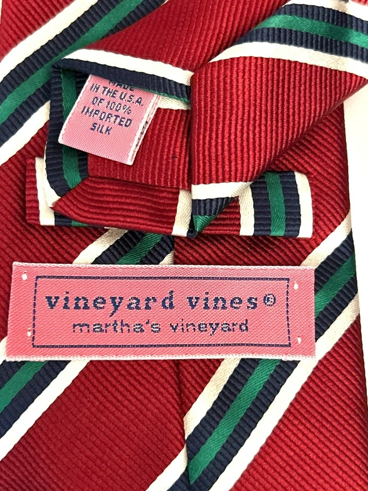 Corbata de seda a rayas rojas verdes de Vineyard Vines para hombre vacaciones Navidad Preppy dinero antiguo Foto 3 de 3