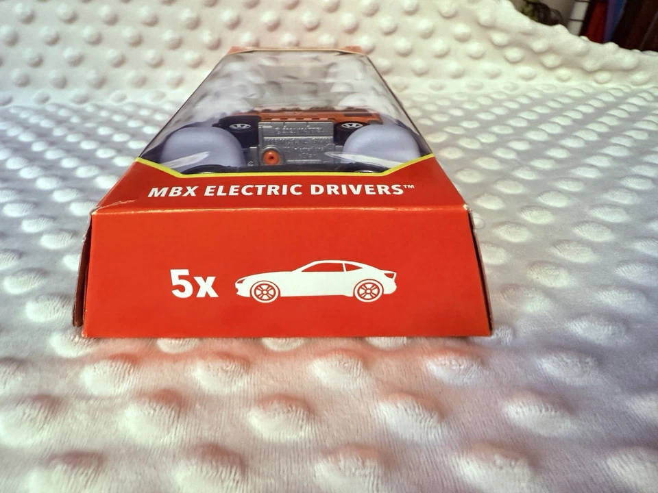 Matchbox MBX Electric Drivers Pack of 5 Cars - Tesla, Ford, Honda - Image 3 of 4