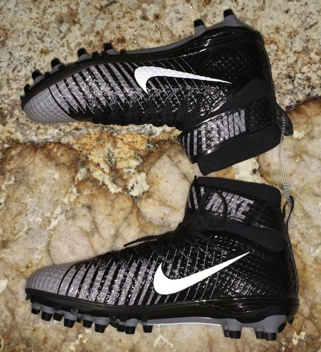 Nike Lunarbeast Elite TD Football Cleats Black Grey White  display picture 1