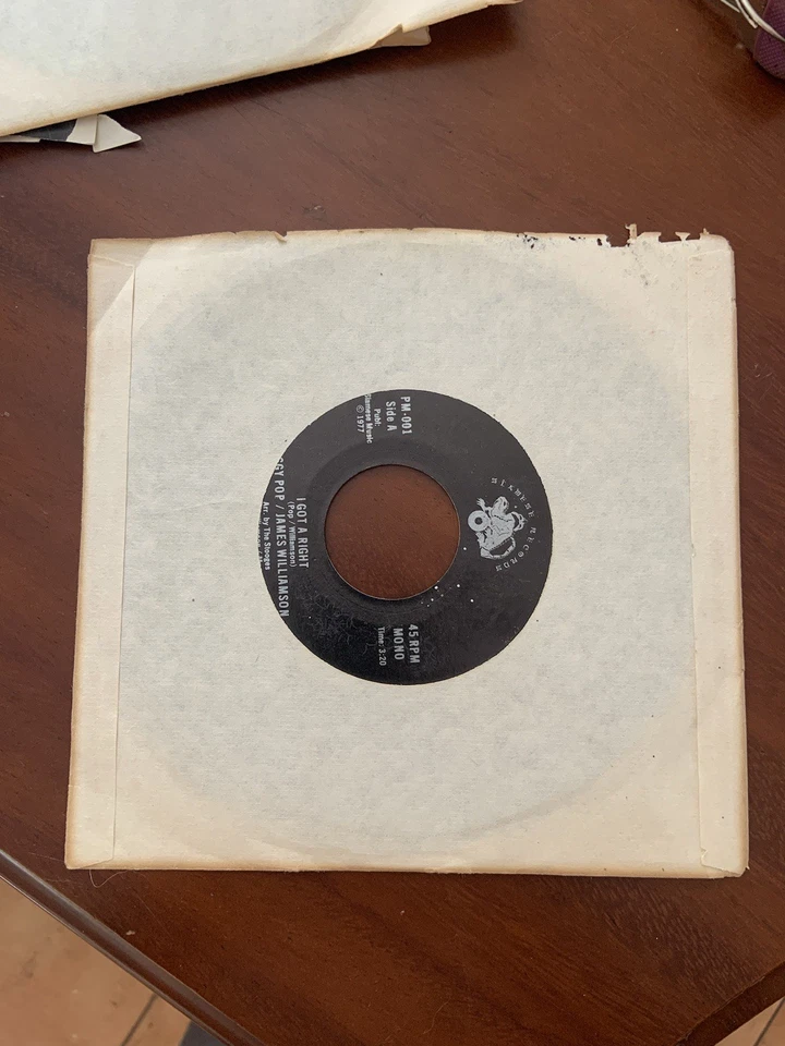 Iggy Pop. I Got A Right/Gimme Some Skin - Image 4 of 4