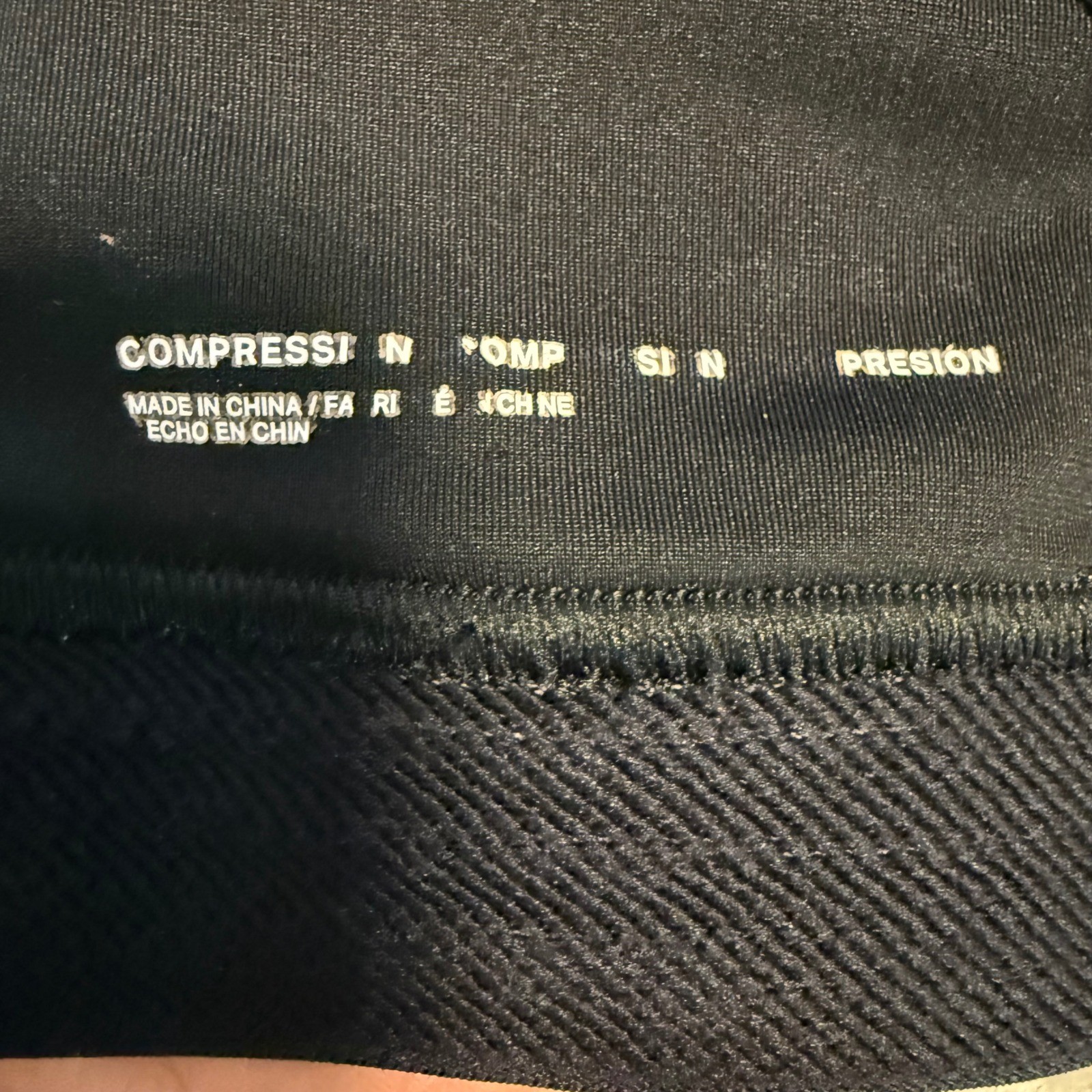 Under Armour Black Crossback Compression Sports B… - image 5