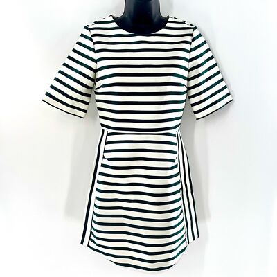 TopShop Striped Green and White Women's Short Sleeve Knee Length Dress-Size 4 TopShop Striped Green and White Women's Short Sleeve Knee Length Dress-Size 4