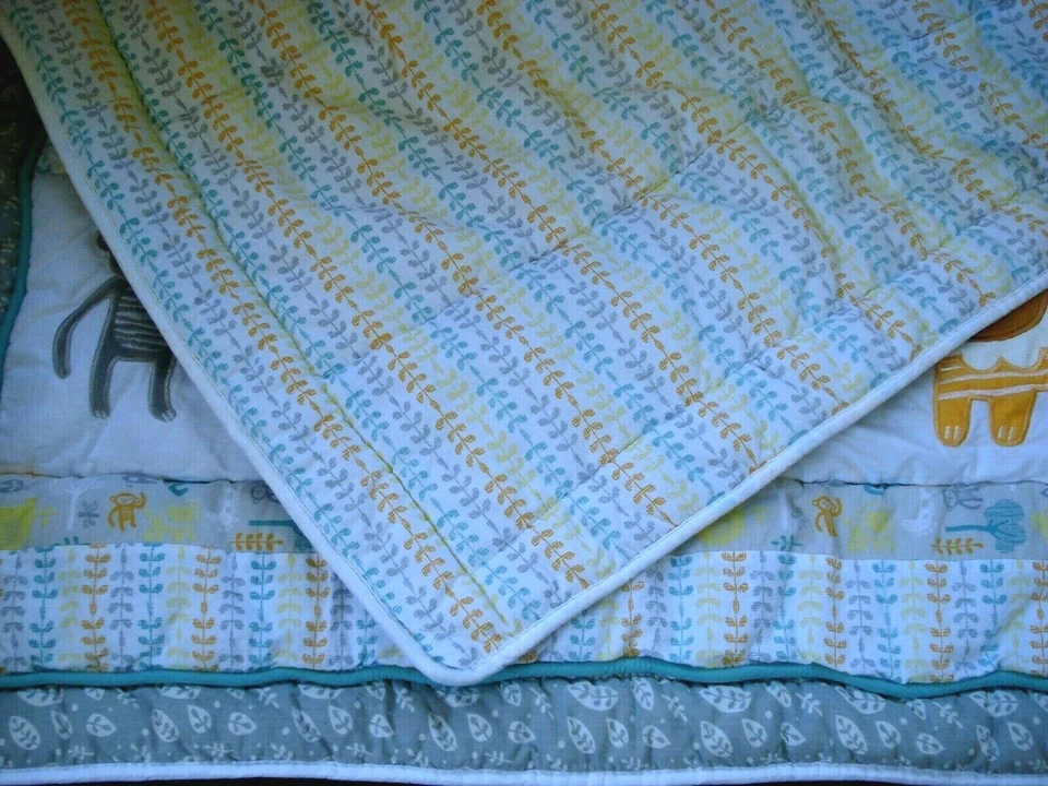 Trend Lab Lullaby Neutral Jungle Safari Animal Theme Infant Quilt NEW - Image 4 of 4