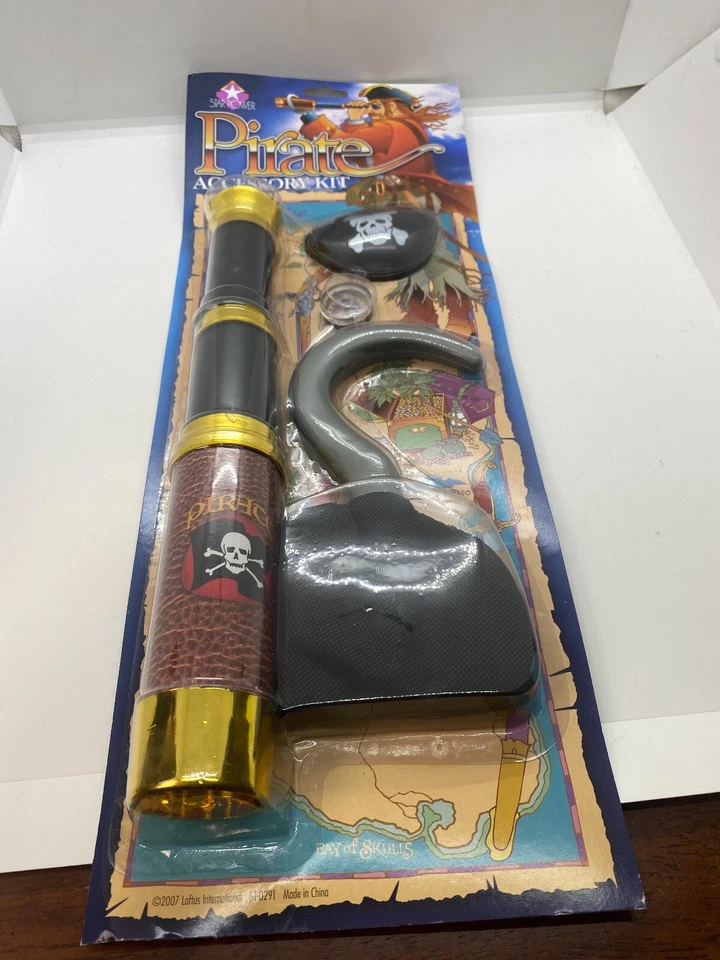 Star Power Kids Pirate Accessory Kit Eye Patch Telescope Hook Compass Toy 2007 - Image 2 of 4