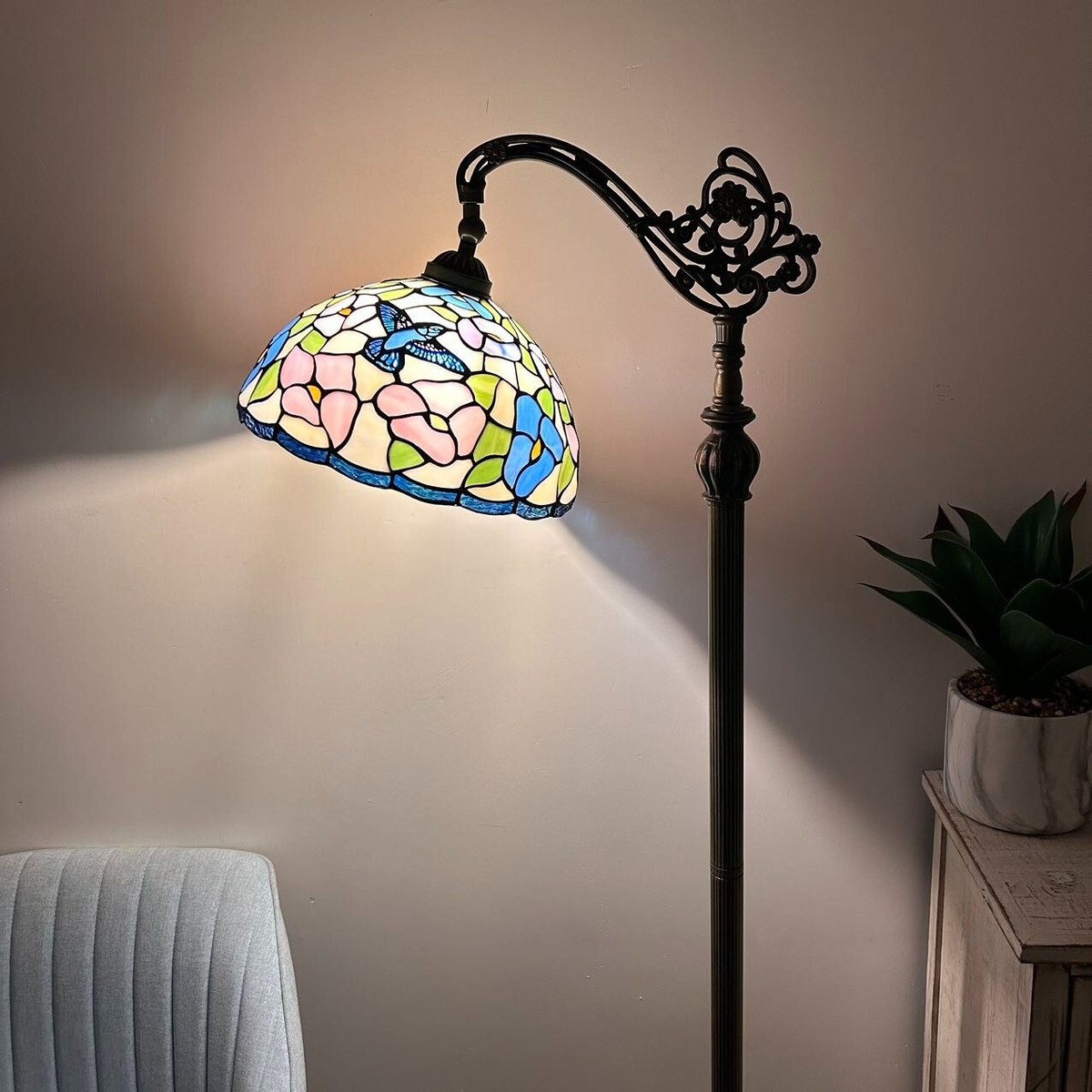 Tiffany Style Floor Lamp Hummingbird Flowers Stained Glass LED