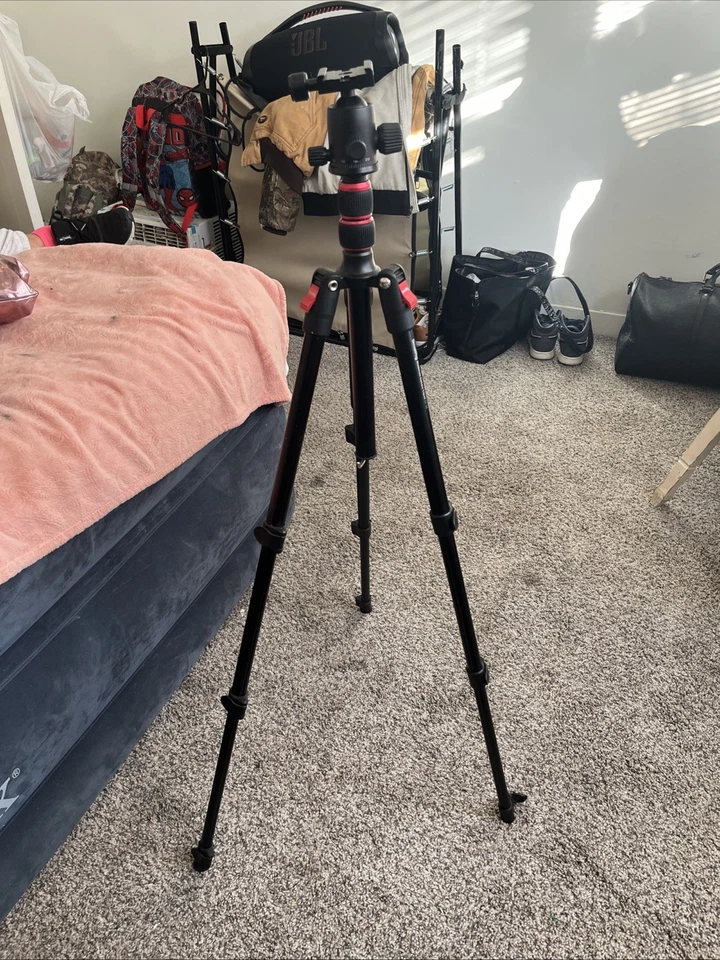 SmallRig CT-10 Camera Tripod, 71" Foldable Aluminum Tripod & Monopod, 360°Ball - Image 4 of 4