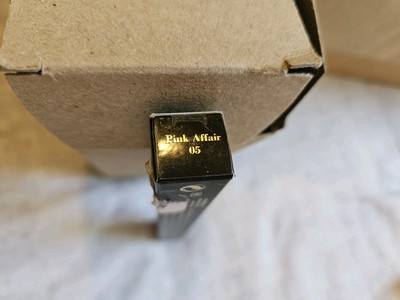 Elizabeth Arden Plump Up Lip Liner PINK AFFAIR 05 New In Box