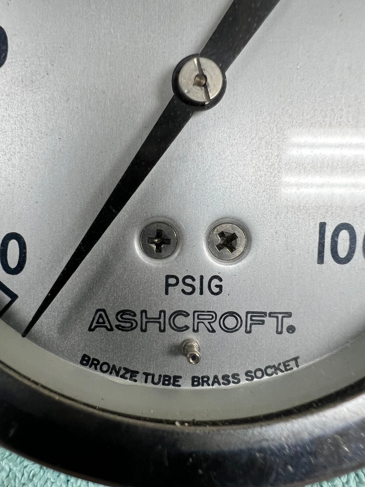 Vintage Ashcroft Bronze Tube Brass Socket 0100 PSIG 4” Pressure Gauge