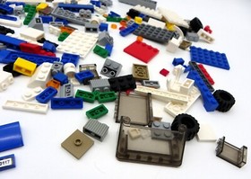 LEGO CITY: Van & Caravan 60117 Partial Set 192 Pieces 77%