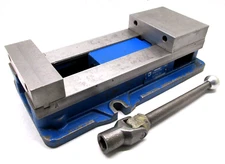 KURT ANGLOCK 6" MILLING MACHINE VISE w/ HANDLE - #D688