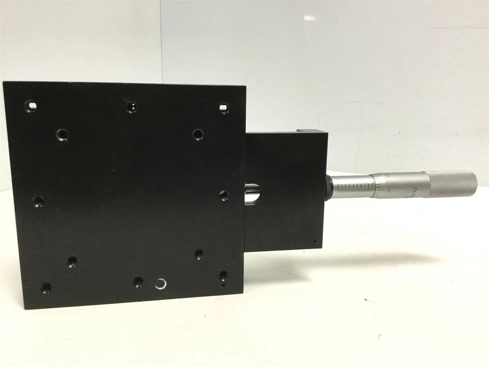 Etapa de rodamiento de bolas superior sólida Edmund EDM-38177A con micrómetro Parker, carga: 95 lb Foto 3 de 4