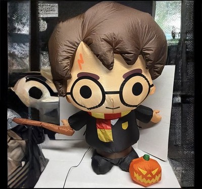 Gemmy 3 Ft. LED Harry Potter W/Jack-O'-Lantern Inflatable Halloween Beauti Con
