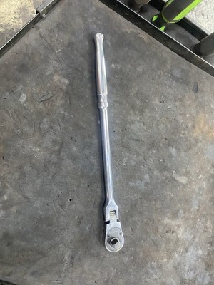 Tekton 3/8 Drive Flex Head Ratchet 12   Srh21112