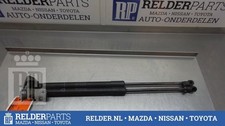 Verin de hayon / de capot Toyota YARIS II