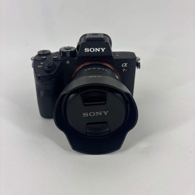 Sony Alpha A7R III 42.4MP Mirrorless Digital Camera 16343 SC with Sony SELP1020G